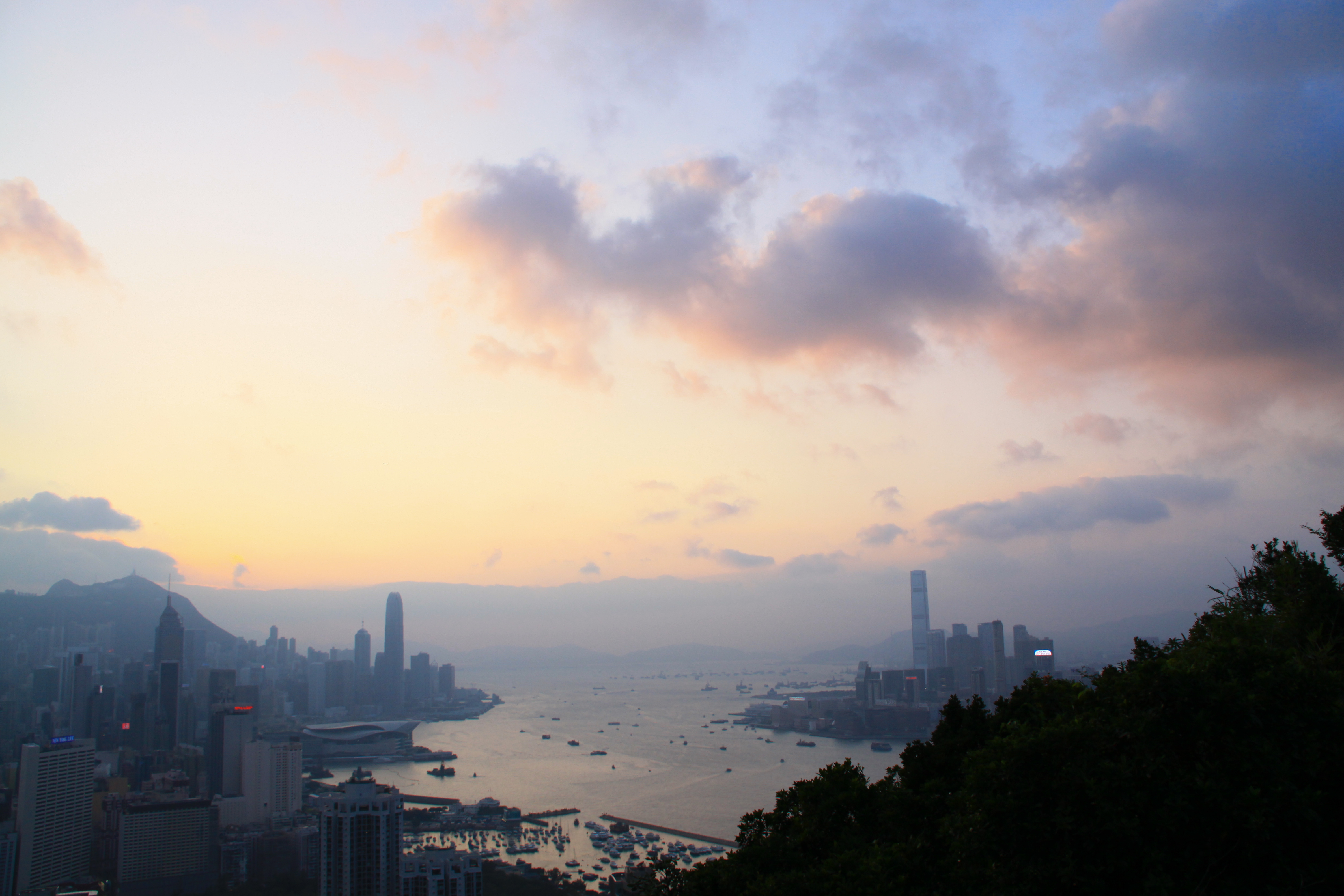香港紅香爐峰夜景