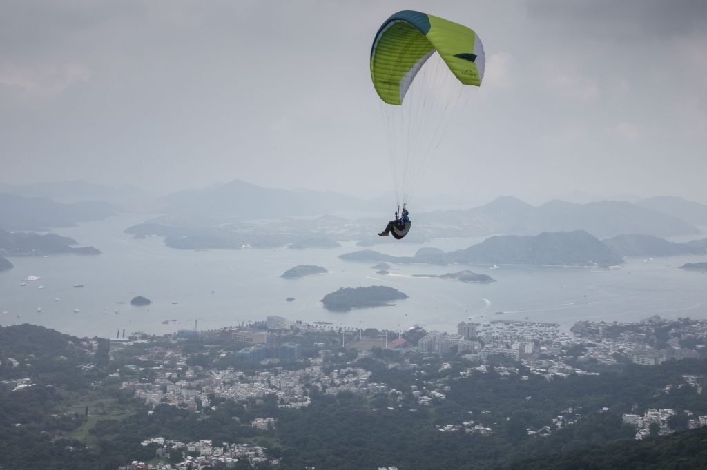 在半空看風景，應該比在山上看更壯觀