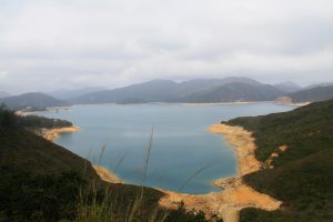 萬宜水庫相當大，轉每一個彎，都會有不同的景色