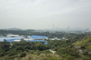 麒麟山望向落馬洲一帶，可惜上山當天天氣欠佳